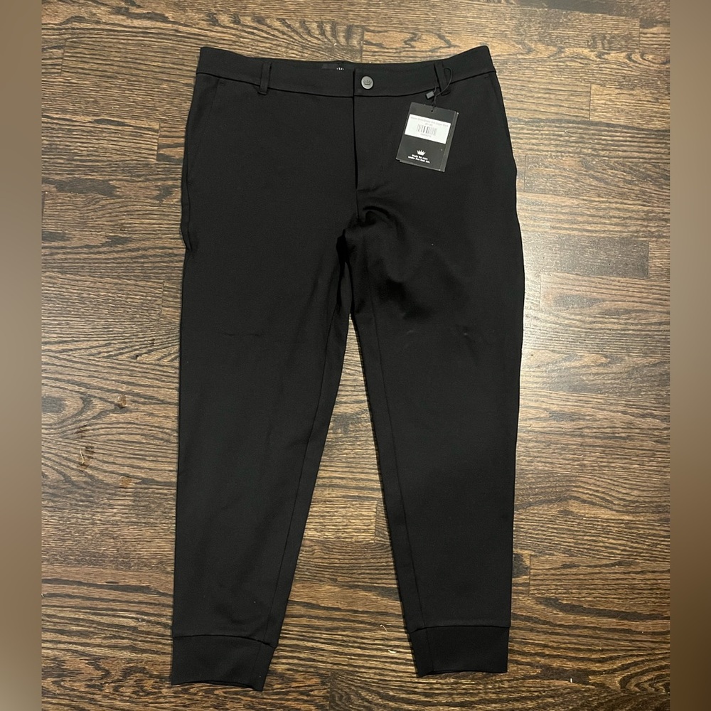 NWT men’s joggers